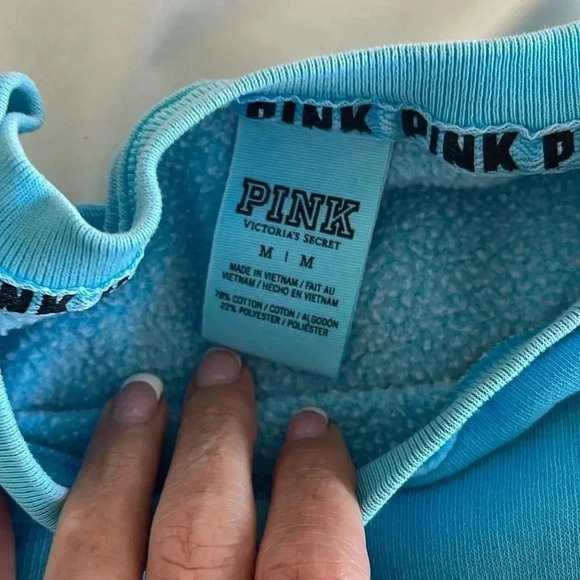 Pink sweatshirt size medium - Picture 3 of 3